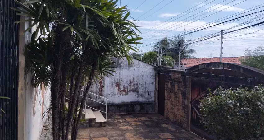 Vendi casa terrea em excelente localização no bairro são francisco
