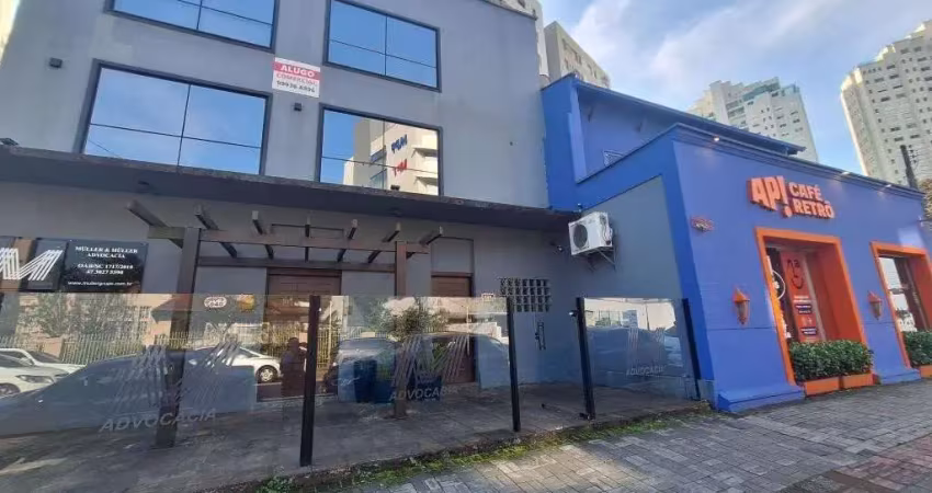 Sala comercial no centro com 0 quartos para locação, 180 m²