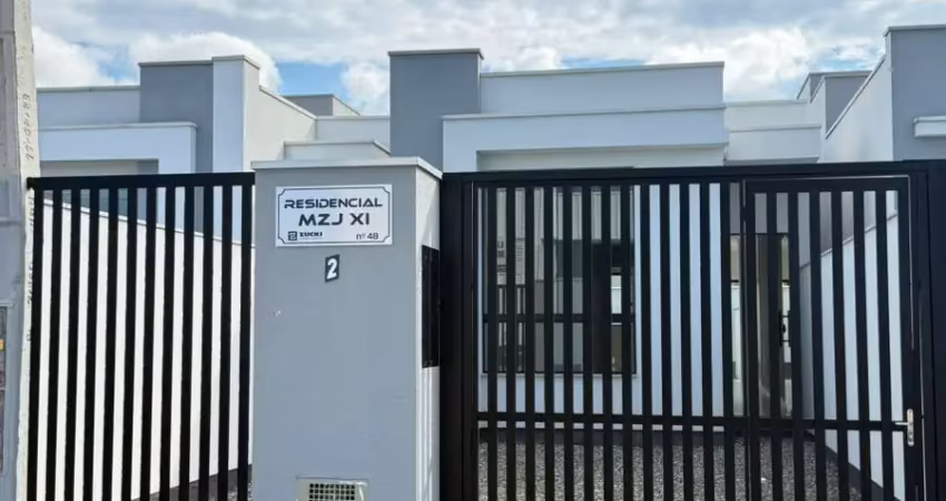 Casa de dois dormitórios sendo uma suite em tijucas/sc