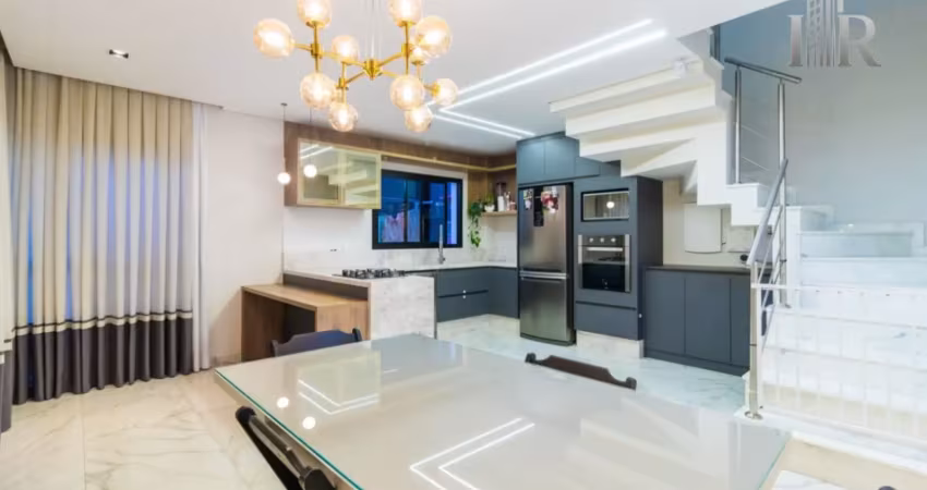 “sobrado moderno no boqueirão com 4 quartos, suíte com closet, terraço com jacuzzi e 2 vagas de garagem.'