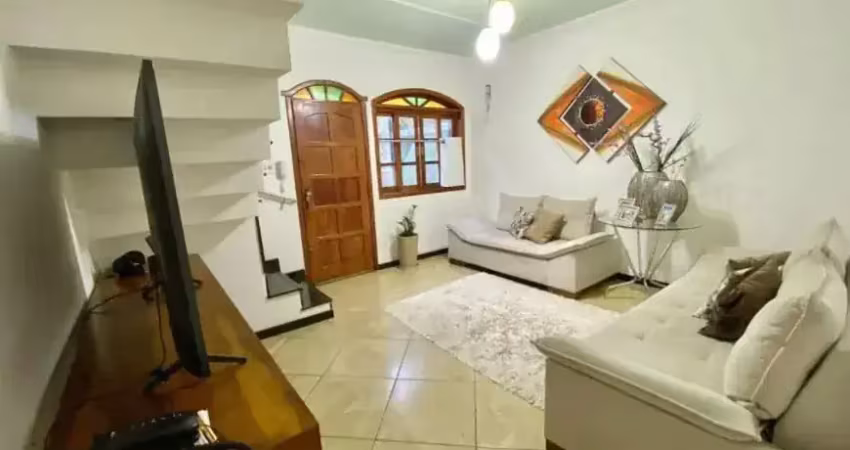 Casa com 3 quartos à venda na Rua Juari, Jardim Sabará, São Paulo