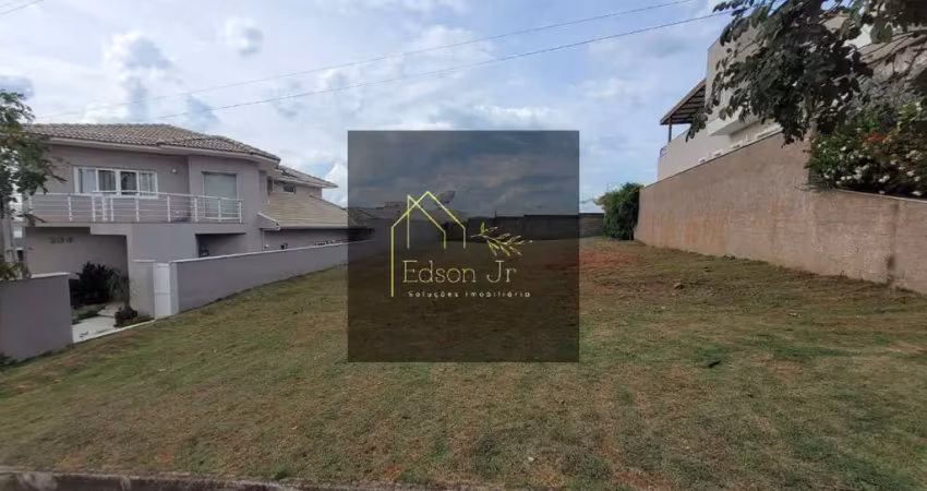 Terreno em condomínio fechado à venda no Condominio Residencial Villa Ravenna, Itatiba 