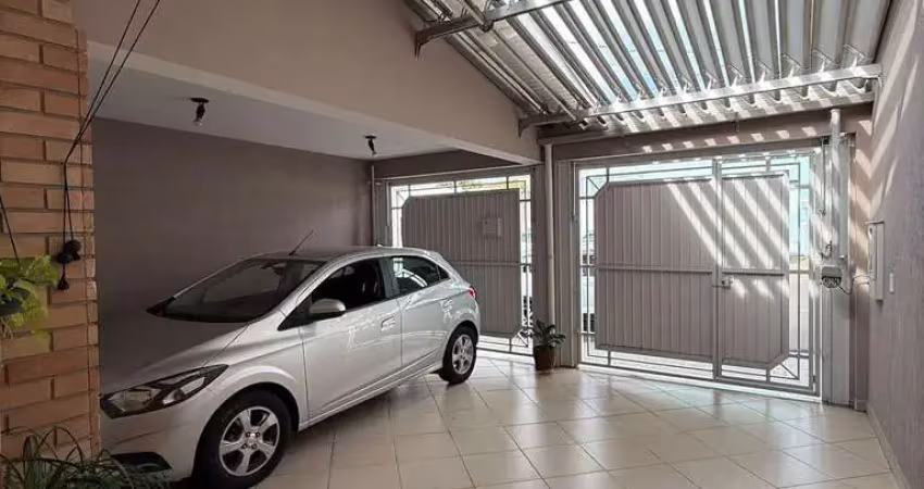 Casa com 3 quartos à venda na Rua Toscana, 95, Vila Roma, Salto