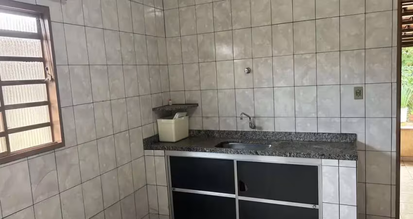 Casa para venda em patos de minas, planalto, 3 dormitórios, 1 banheiro, 3 vagas