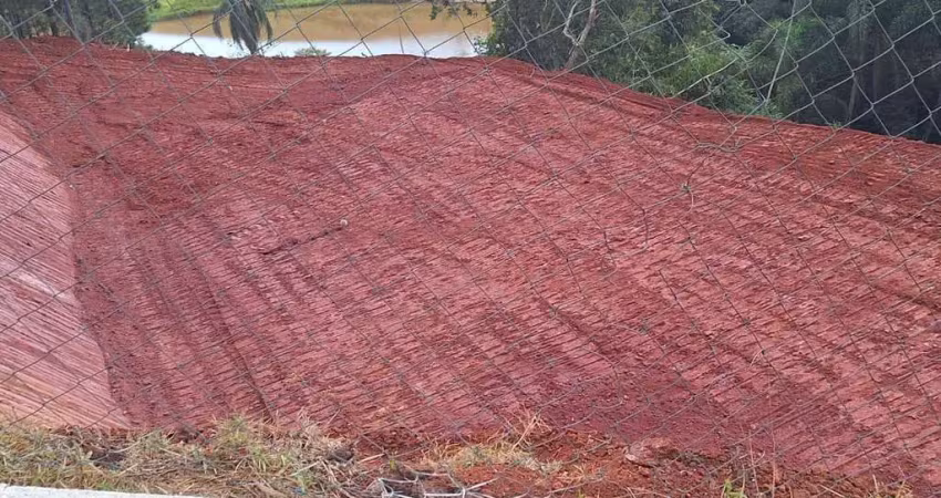 Excelente terreno em condomínio fechado em igaratá - sp