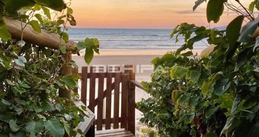 Casa beira mar 16 pessoas 6 dormitórios praia mariscal