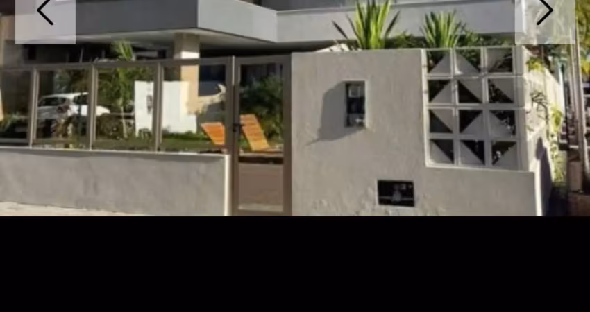 Casa com 5 quartos à venda no Buraquinho, Lauro de Freitas 