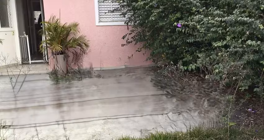 Casa no condomínio horto florestal i com preço imperdível !!