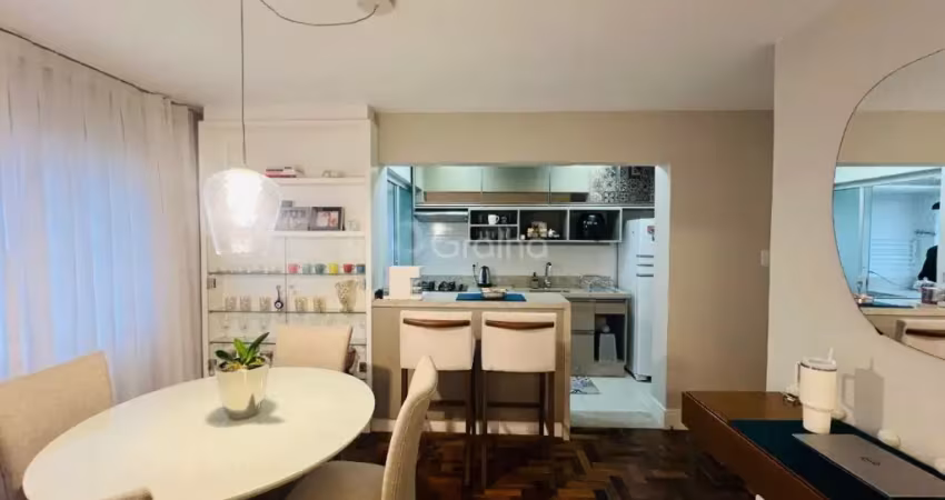 Apartamento 2 dormitórios com vaga de garagem à venda no centro de florianópolis