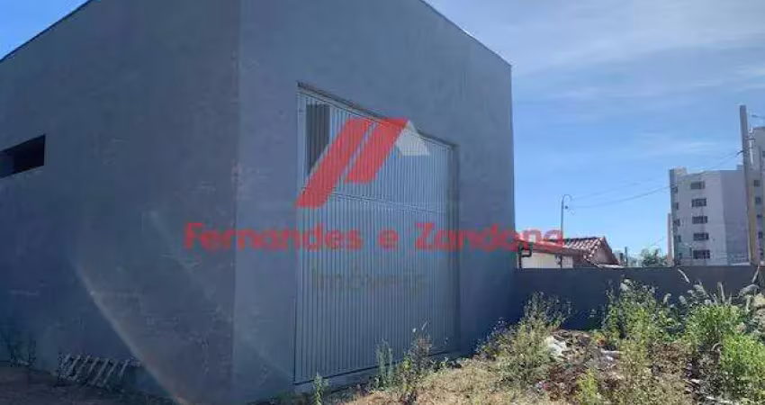 Galpão comercial em jundiaí - área &#250;til: 2.043 mq - área total: 3.400 mq