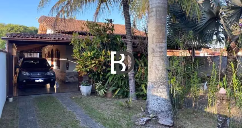 Casa com 3 quartos à venda na Rua Fagundes Varela, 10, Recanto, Rio das Ostras