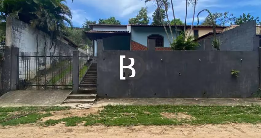 Casa com 3 quartos à venda na Rua Saquarema, 15, Jardim Patrícia, Rio das Ostras