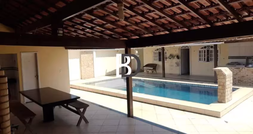 Casa com 3 quartos à venda na Rua Rua Peperônia, 15, Loteamento Extensão do Serramar, Rio das Ostras