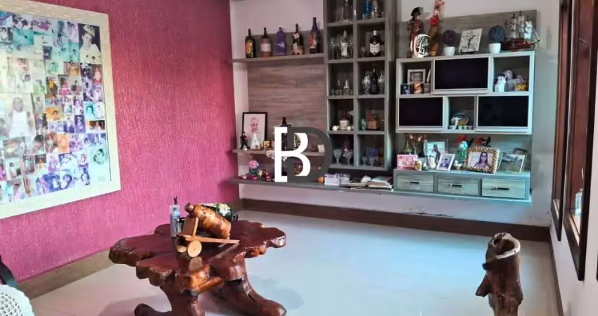 Casa com 4 quartos à venda na Rua Praça João Borges do Rego, 15, Glória, Macaé