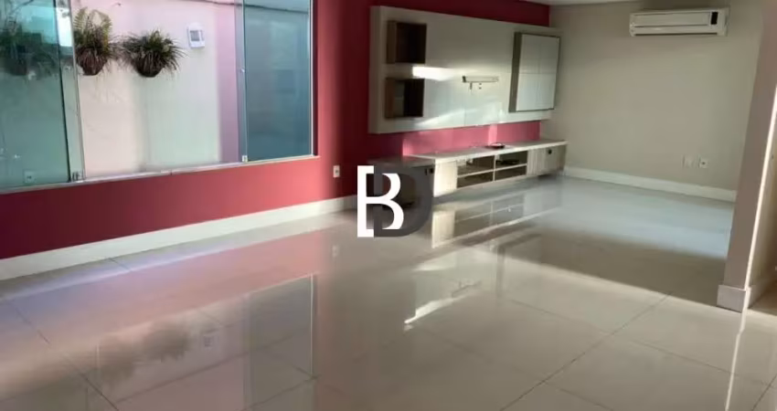 Casa com 3 quartos à venda na Rua Rua Maurício Ribeiro Bejamim, 12, São Marcos, Macaé
