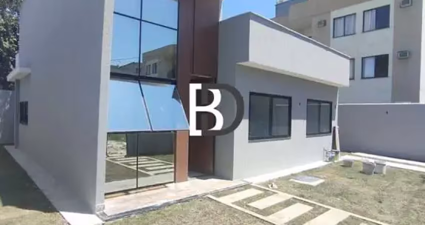 Casa com 3 quartos à venda na Rua Rua Aurélio Buarque de Holanda, 10, Enseada das Gaivotas, Rio das Ostras