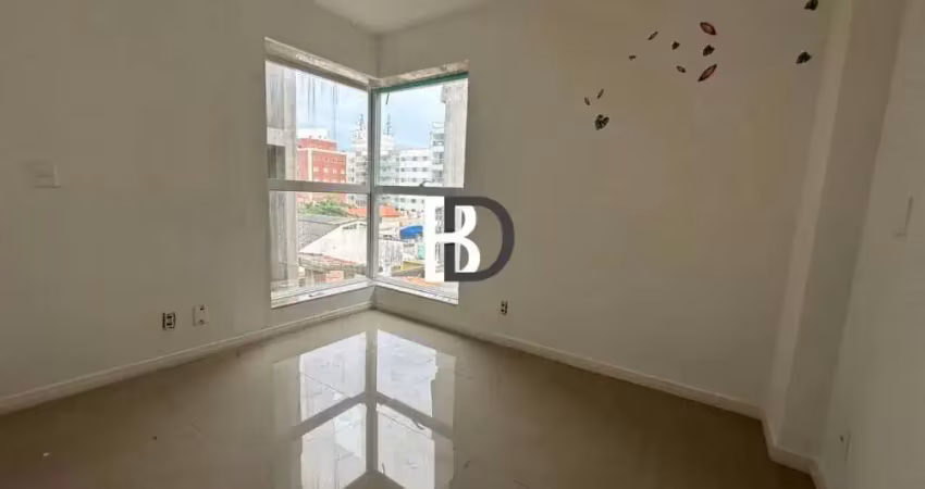 Apartamento com 2 quartos à venda na Avenida Atlântica, 10, Cavaleiros, Macaé