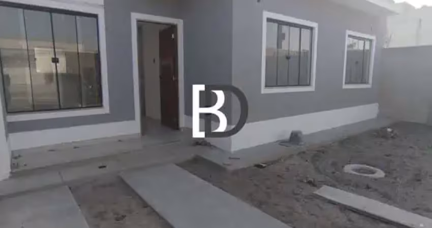 Casa com 3 quartos à venda na Rua Aurélio Buarque de Holanda, 13, Enseada das Gaivotas, Rio das Ostras