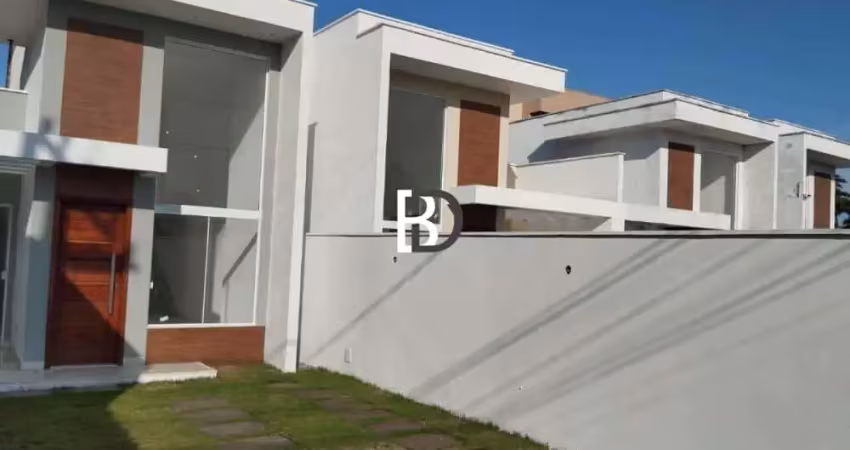Casa com 3 quartos à venda na Avenida Costazul, 57, Costazul, Rio das Ostras