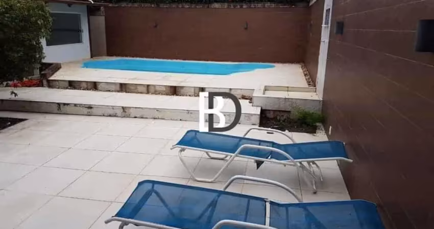Casa com 4 quartos à venda na Rua Mayer, 57, Costazul, Rio das Ostras