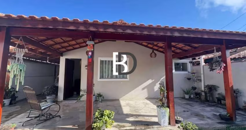 Casa com 2 quartos à venda na Avenida Antônio Abreu, 10, Horto, Macaé