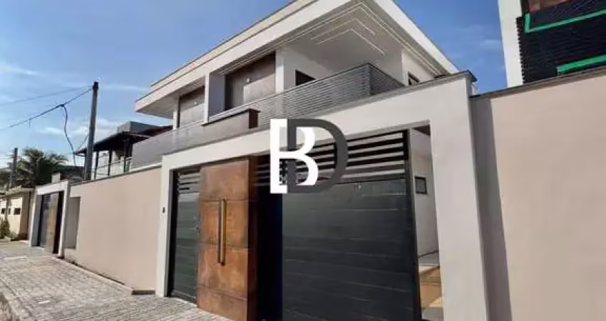 Casa com 3 quartos à venda na Avenida Costazul, 10, Costazul, Rio das Ostras