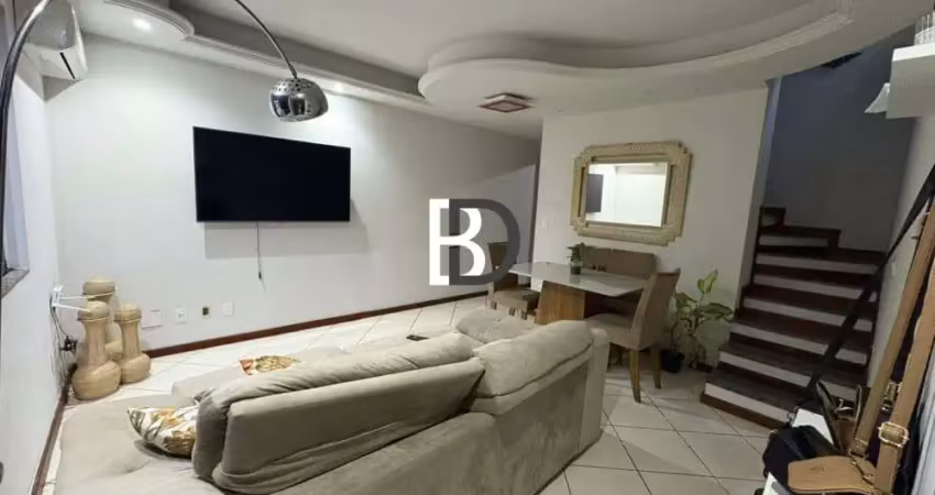 Casa com 2 quartos à venda na Via do Sol, 10, Novo Cavaleiro, Macaé