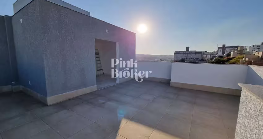 Cobertura à venda de 2 quartos com suíte e vista espetacular no bairro cabral, a uma quadra do shop