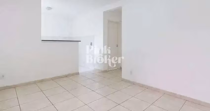 Apartamento à venda de dois quartos, uma vaga de garagem, localizado no bairro arpoador em contagem