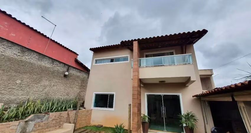 Casa com 3 quartos à venda no Centro, Matozinhos 