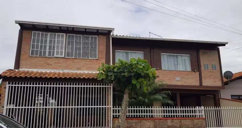 Casa sobrado em praia de armação do itapocorói, penha/sc