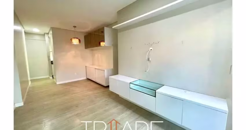 Apartamento em candeias com 03 quartos | reformado com móveis fixos  | 67 metros