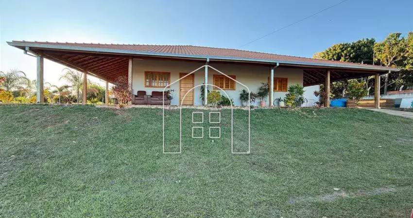 Chácara / sítio com 3 quartos à venda no Centro, Marília 