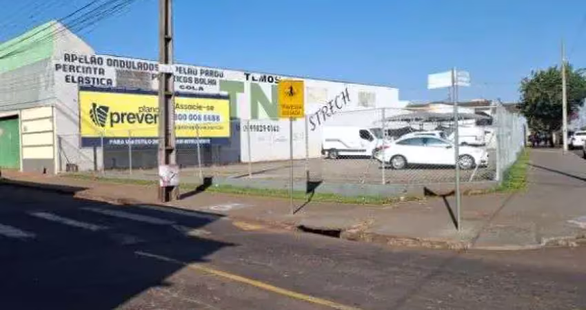 Terreno comercial à venda no Centro, Arapongas 