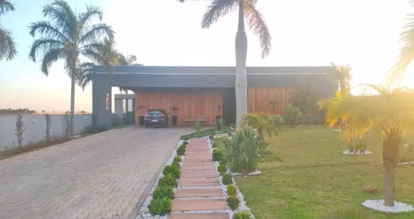 Casa de luxo com 5 suites em condominio fechado no parque monterrey