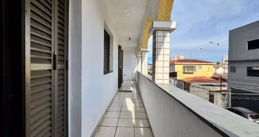 Aluguel de casa espaçosa no jardim japão, são paulo-sp: 3 quartos, 1 suíte, 3 salas, 2 banheiros, 120m². venha conferir!