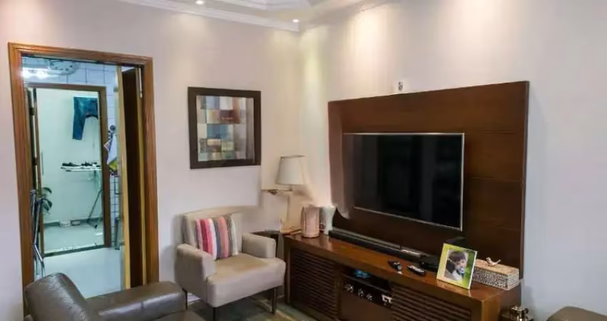 Casa à venda na vila nivi, são paulo-sp: 2 quartos, 2 salas, 1 banheiro, 3 vagas de garagem, 98m² de área!