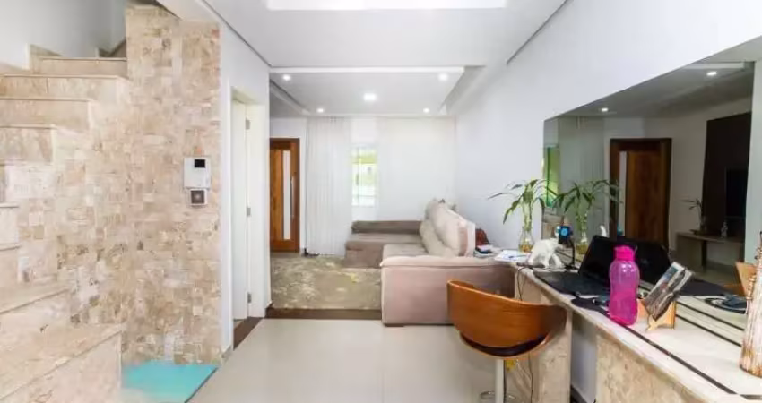 Imperdível casa à venda em são paulo-sp, vila nivi: 3 quartos, 3 suítes, 2 salas, 5 banheiros, 2 vagas de garagem, 226m². venha conferir!