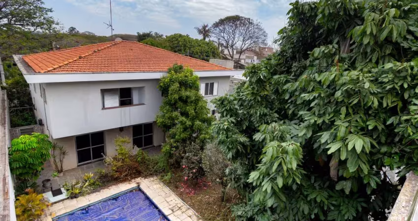 Casa com 5 quartos à venda na Rua Pau Brasil, 32, Boaçava, São Paulo