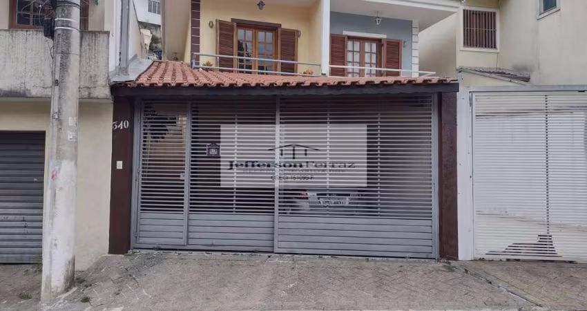 Sobrado com 2 Quartos e 2 banheiros à Venda - Jd. Regina - Pirituba