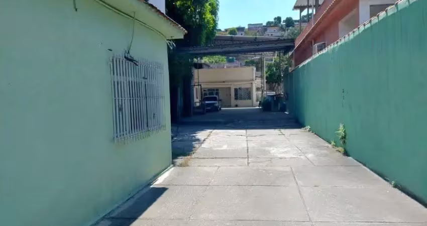 Vendo 3 casas terreno 730m² - piscina - churrasqueira - dr. laureano - duque de caxias