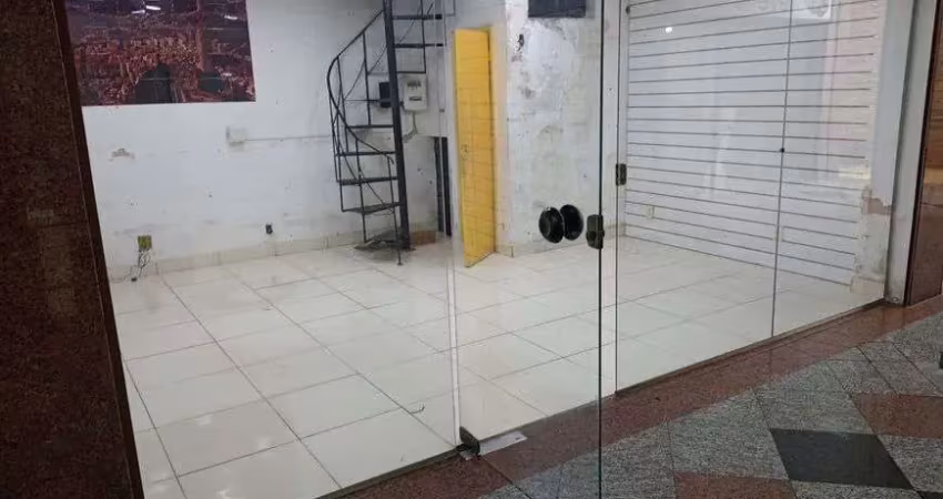 Alugo loja duplex 32m² - 1 banheiro - centro de duque de caxias