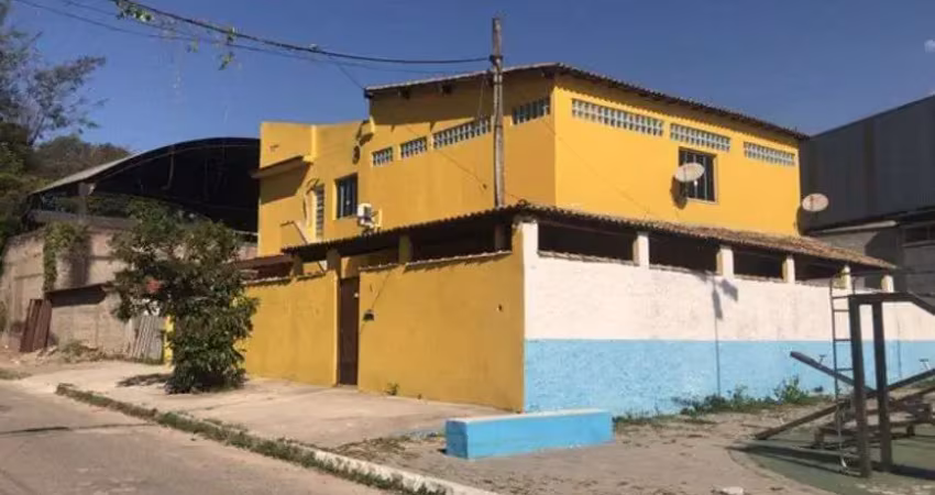 Vendo casa duplex 8 qtos - 10 vagas - churrasqueira - ouro preto - caxias