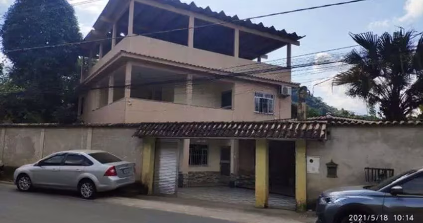 Vendo casa duplex 5 qtos(1 suite master) - terraço coberto - 500m² - pedreira - xerém