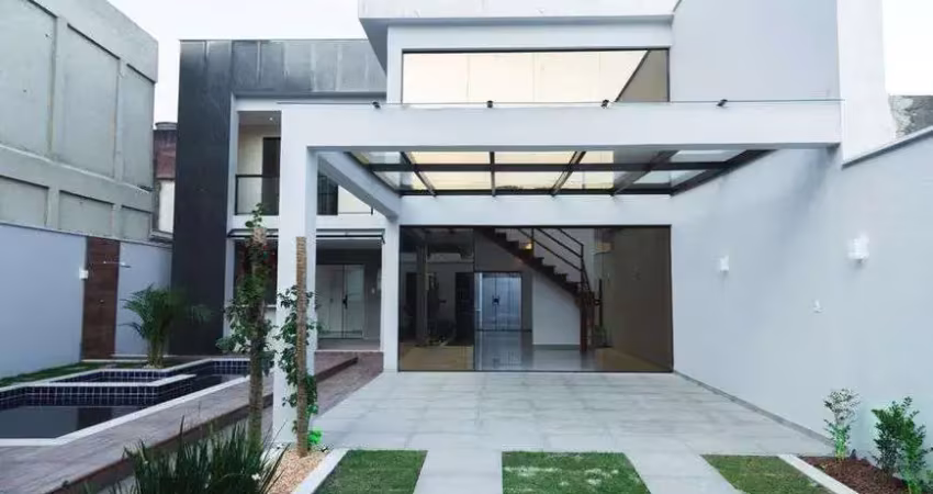 Vendo casa duplex 3 suites - 1º locação/326m²/piscina/2 vagas - xerém - duque de caxias
