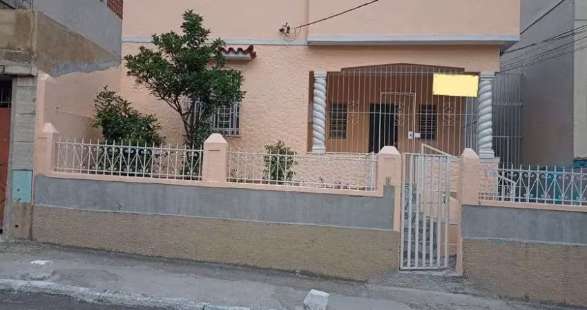 Vendo 2 casas: 2 e 1 quarto - financia - centro de duque de caxias