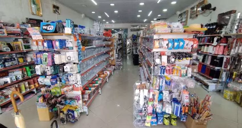 Sala comercial à venda em Olaria, Rio de Janeiro 
