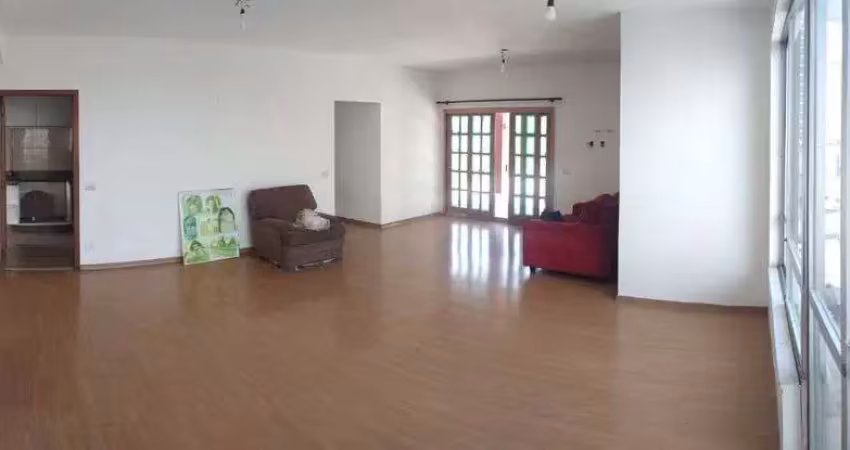 Cobertura 290m²- 3 quartos(1 suite)-piscina-2 vagas-churrasqueira-terraço-25 de agosto - d. caxias