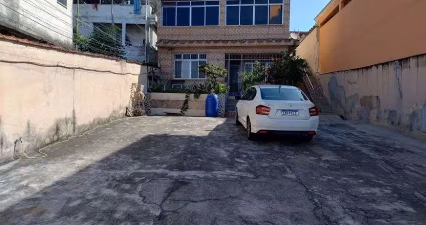 Casa duplex 3 quartos(2 suites) - 8 vagas - churrasqueira - quintal - itatiaia - duque de caxias -rj