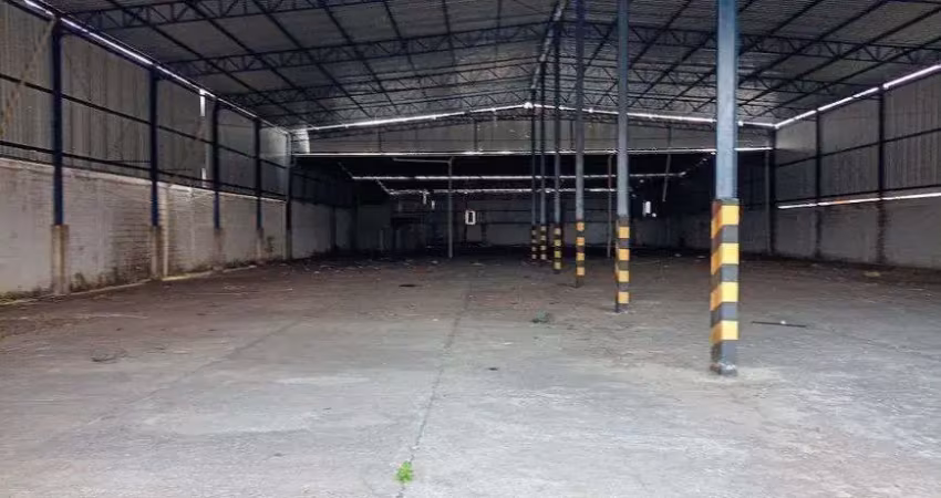 Barracão / Galpão / Depósito para alugar na Avenida Almeida Garret, 1, Chácaras Rio-Petrópolis, Duque de Caxias